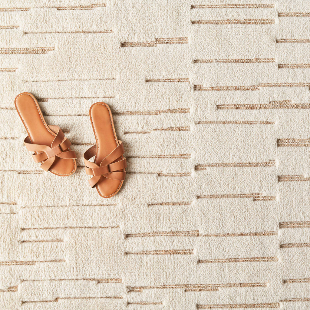 Bina Hand-Knotted Area Rug - 6' x 9'