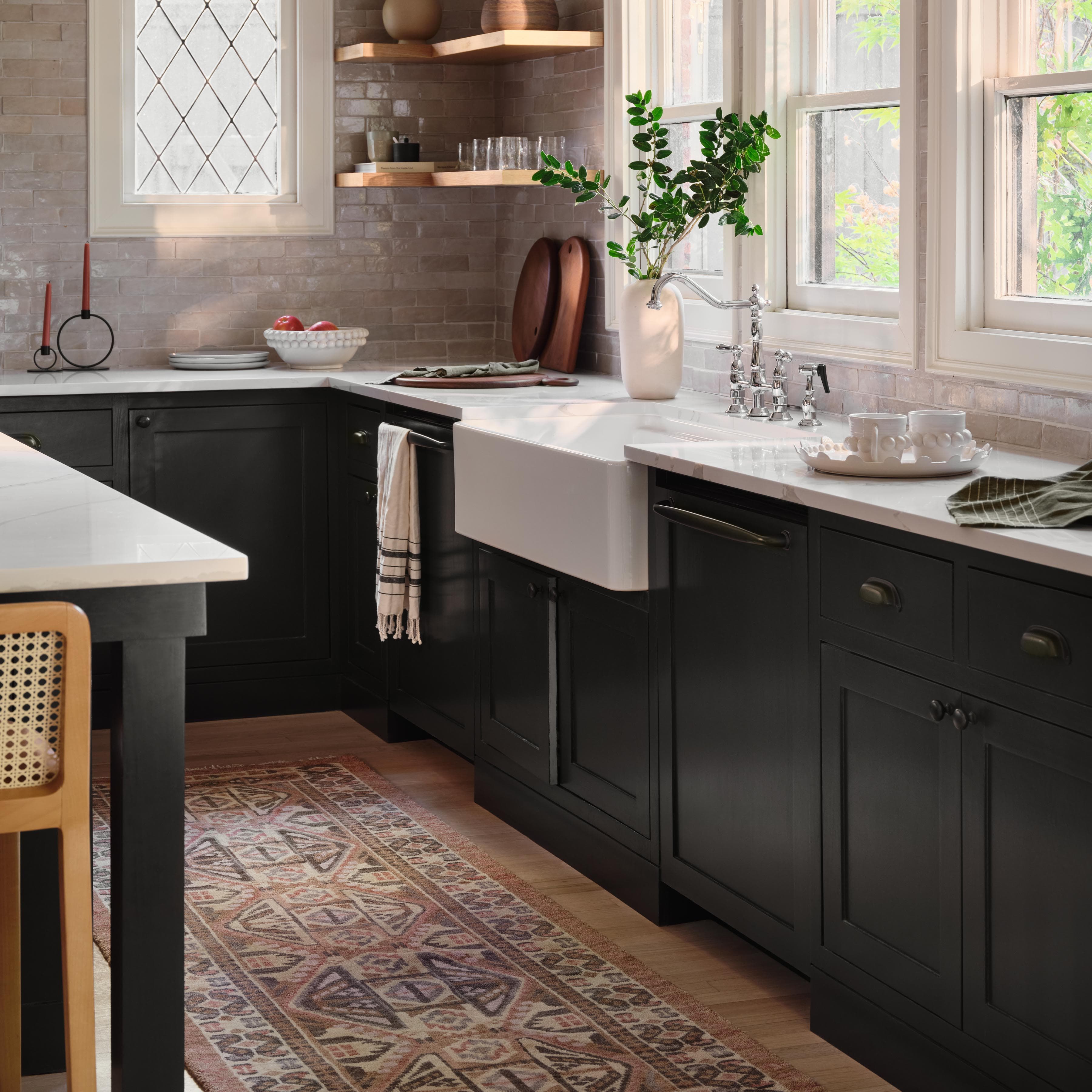 Danvi Hand-Knotted Runner