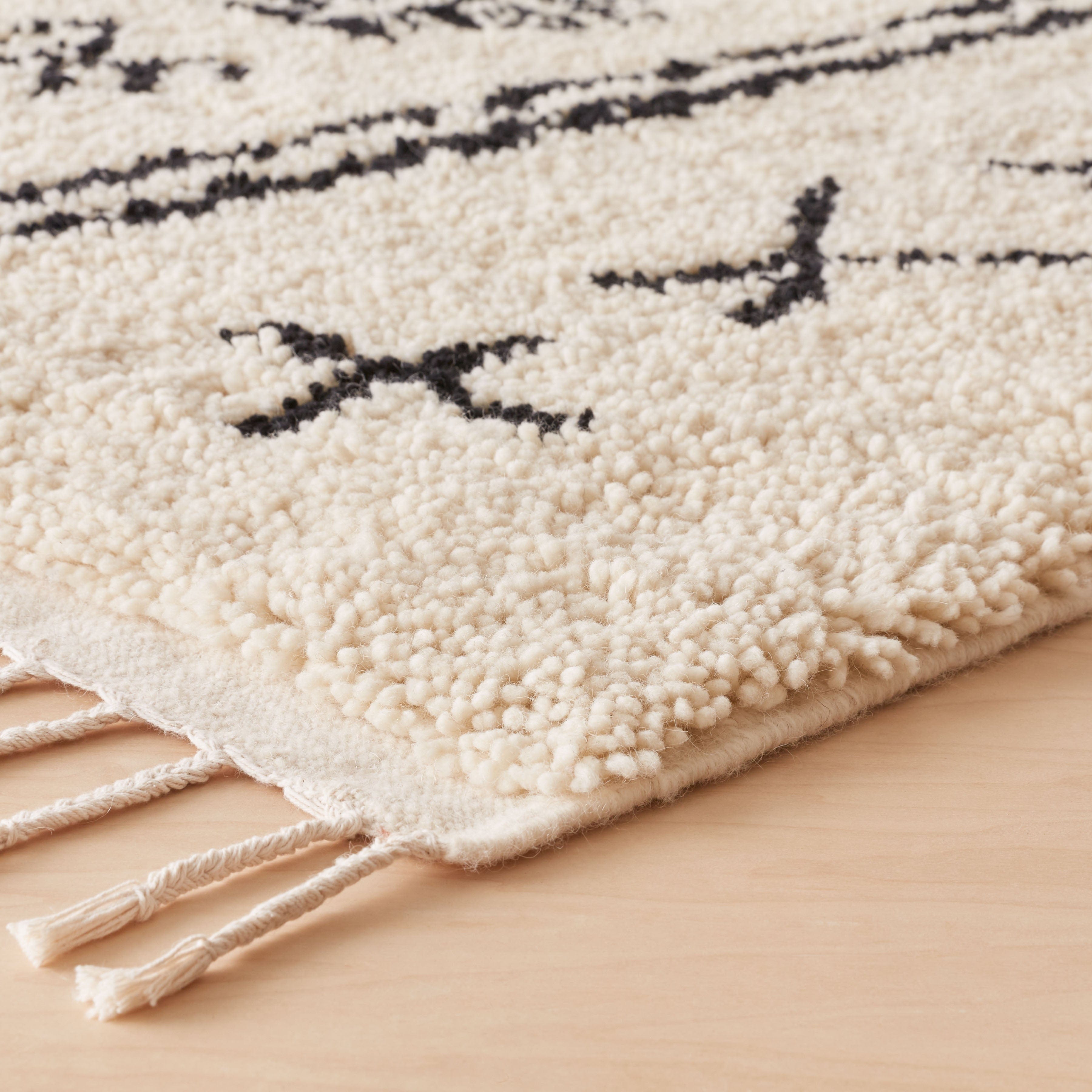 Salima Hand-Knotted Beni Ourain Accent Rug