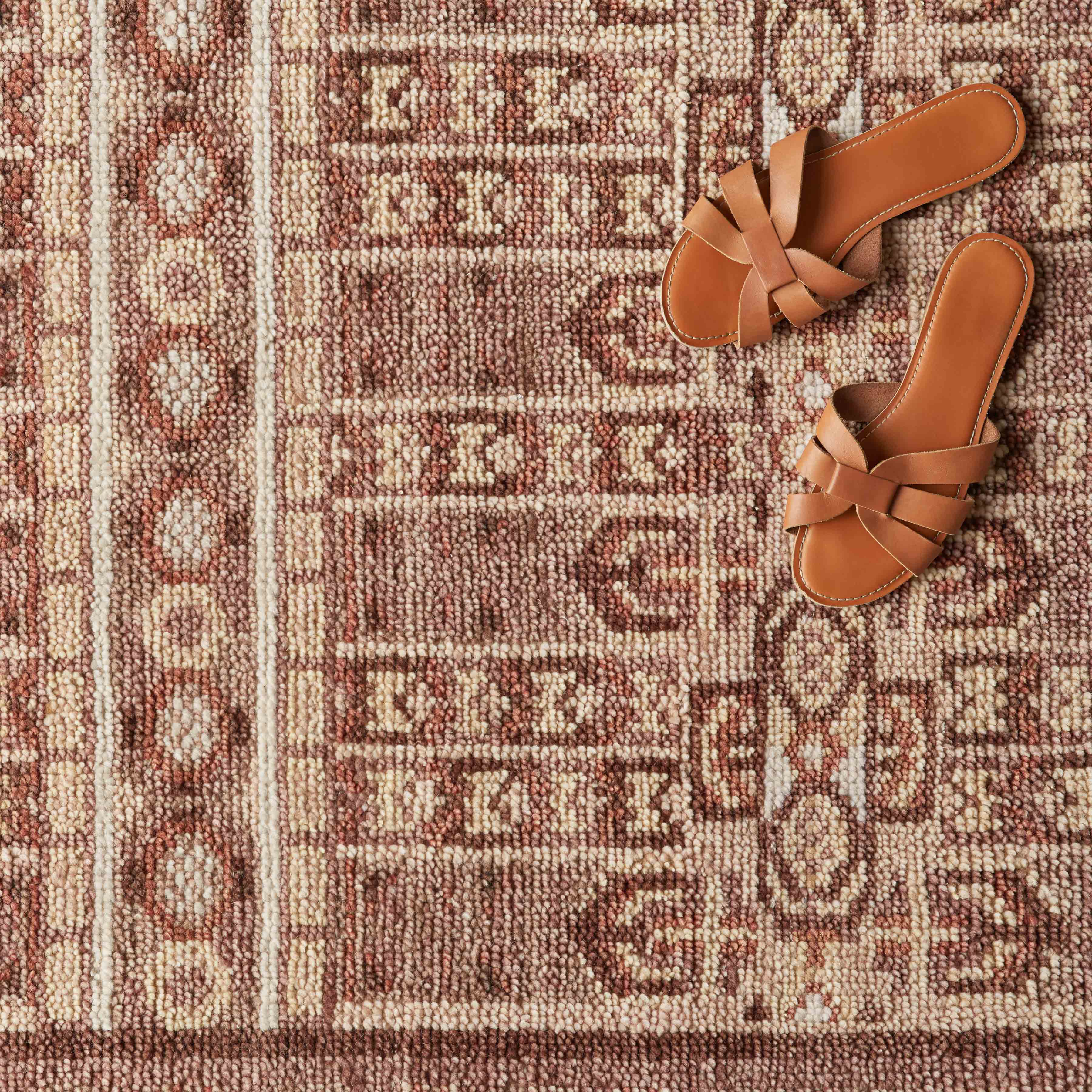 Vahini Hand-Knotted Accent Rug